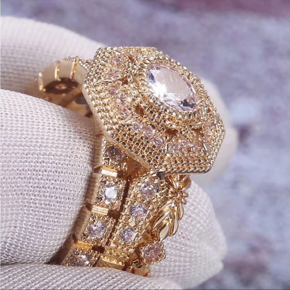 New 3pc/set Yellow Gold Plated Diamond Ring - Picture 4 of 5